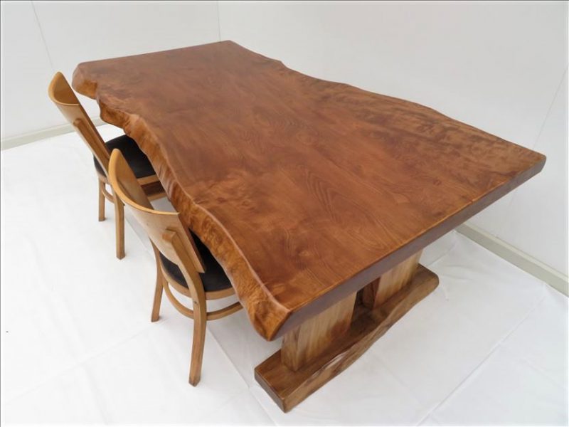 トチ　一枚板テーブル　（TOC-007)　　価格；450,000円