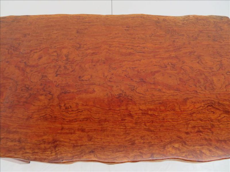 ブビンガ　一枚板テーブル（BU-003)　　価格；280,000（円）