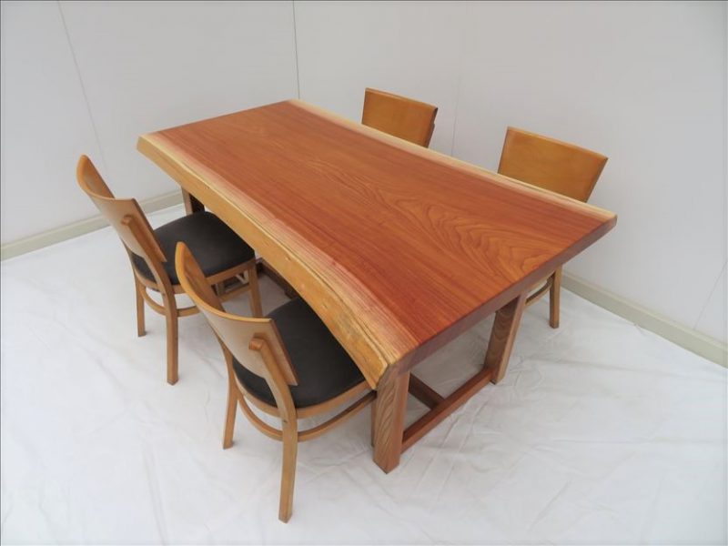 ケヤキ　一枚板テーブル　（KE-005)　　価格 ；250,000 (円）