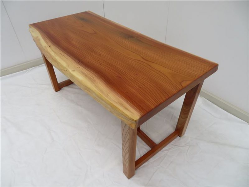 ケヤキ　一枚板テーブル　（KE-009)　価格；195,000円